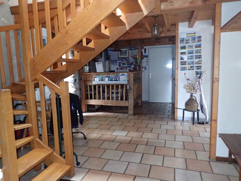 Gite Soum De L'Ase Grust Bagian luar foto